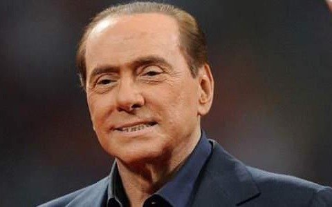 Los restos de Berlusconi fueron incinerados