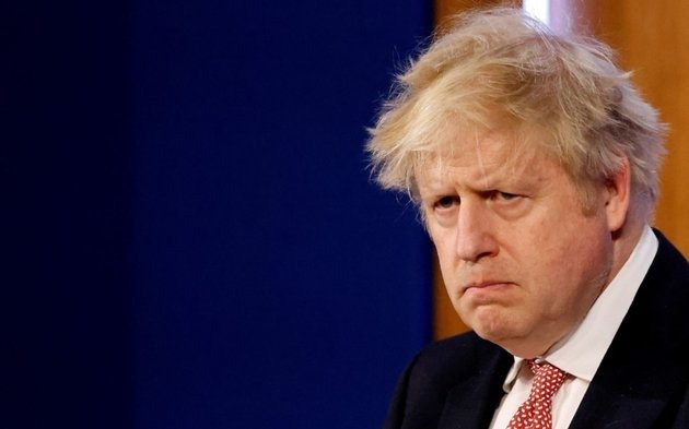 Boris Johnson vuelve a un viejo amor: el periodismo