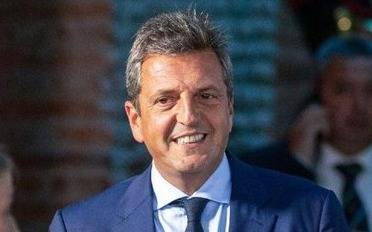 Massa arrancó recorridas de “proximidad” en la Provincia