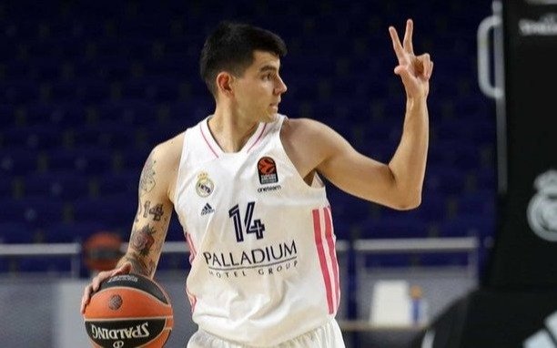 Deck está entre los convocados por Prigioni