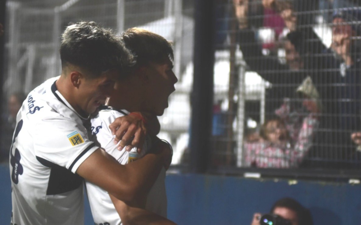 Gimnasia dejó todo hasta el final del partido y salvó la ropa ante Independiente