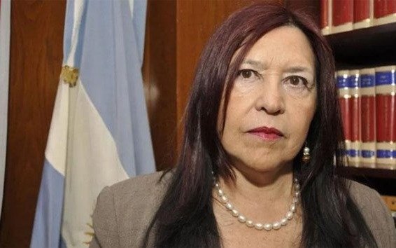 La jueza que no quieren jubilar, sigue pero no firmará sentencias