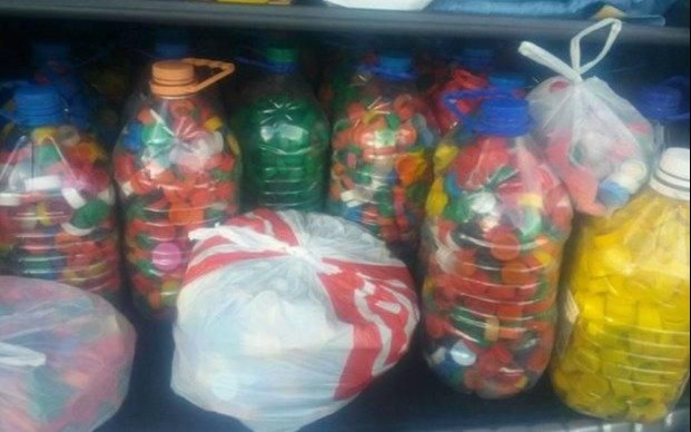 Fundacore juntó 14 toneladas de tapitas