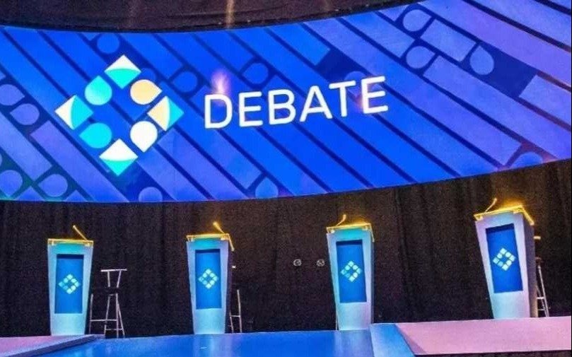 Avanza el debate de candidatos a intendente de La Plata