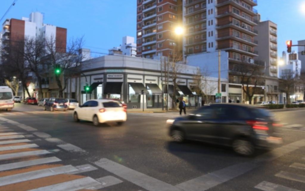 Otro reclamo por ruidos molestos en 58 entre 5 y 6