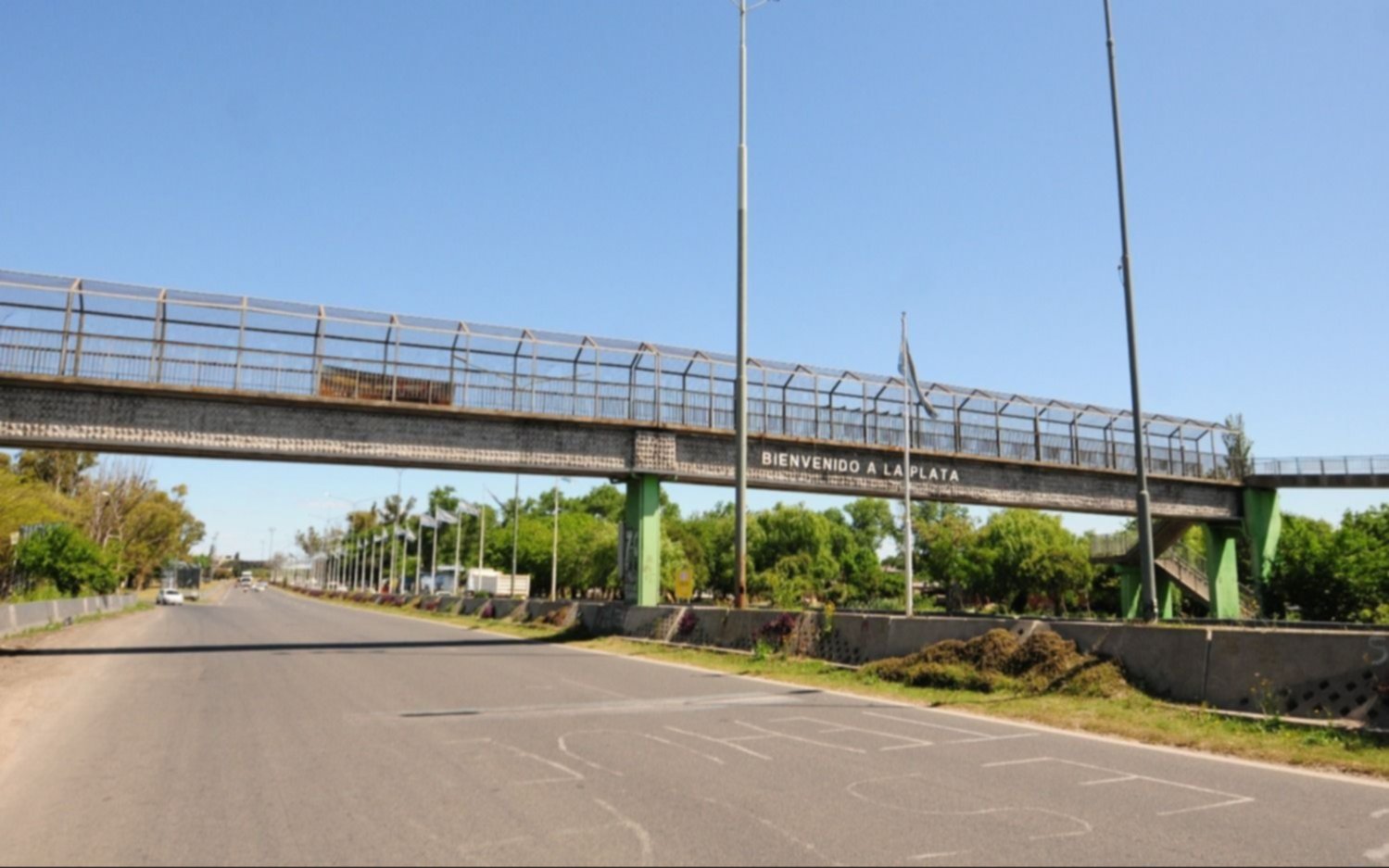 Corte de tránsito en la Autopista por obras