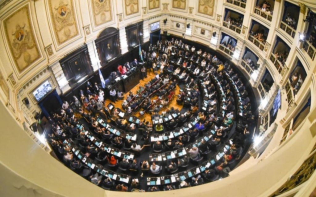 Elecciones 2023 en la Provincia de Buenos Aires.- El mapa de la Legislatura bonaerense: sin mayorías en ambas cámaras