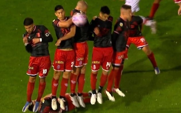 Huracán no pasó del empate y sigue bajo amenaza
