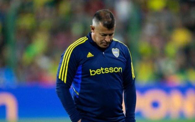 Almirón lleva a todo el plantel, no queda nadie en Buenos Aires