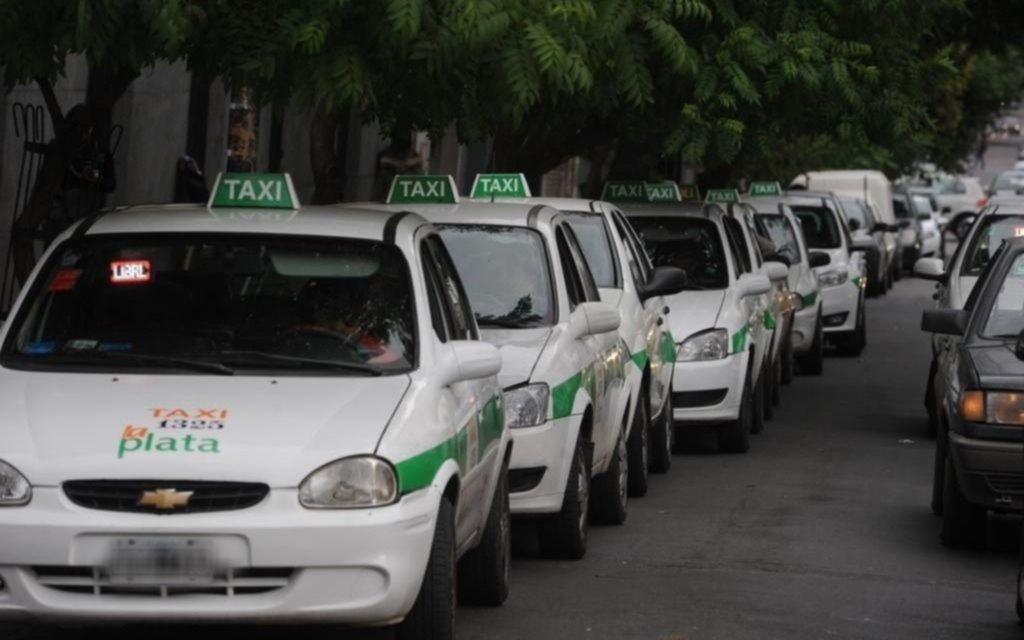 Los taxistas de la Ciudad, por un aumento en las tarifas