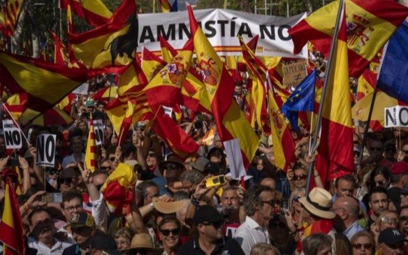 Fuerte rechazo a una amnistía a separatistas catalanes