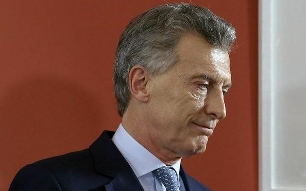La doble y riesgosa apuesta de Macri: política y fútbol con final abierto
