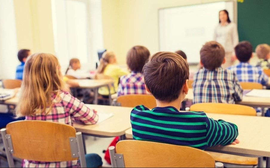 Escasez de docentes