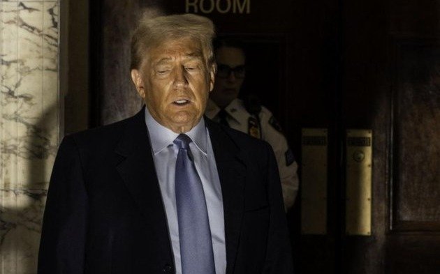 Pasar a la ofensiva contra Trump