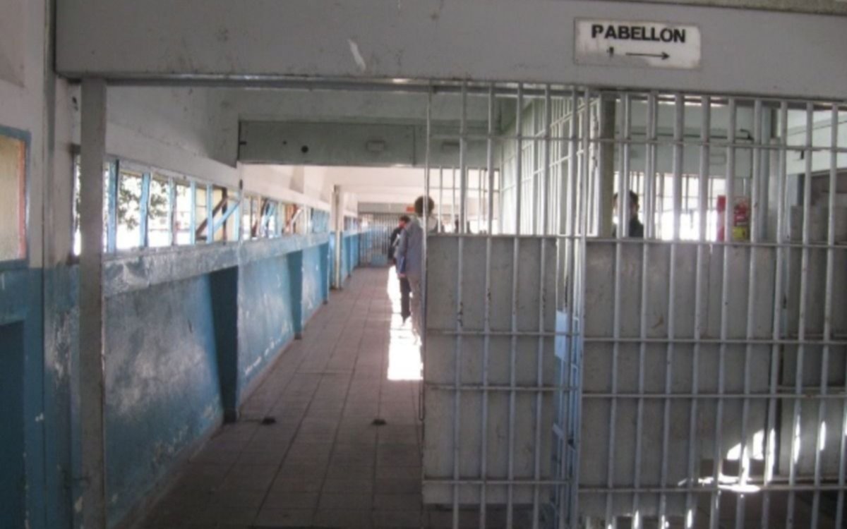 En la Unidad Penitenciaria 9 crearon juguetes para regalar en un comedor