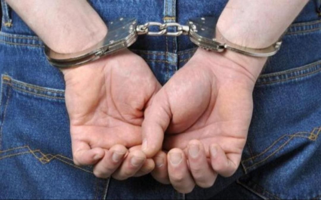 Cayó un motociclista en Villa Montoro con ocho envoltorios de cocaína