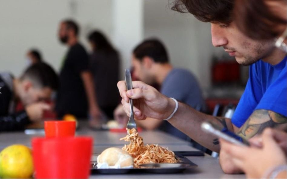 Ya están a la venta los tickets para el comedor universitario