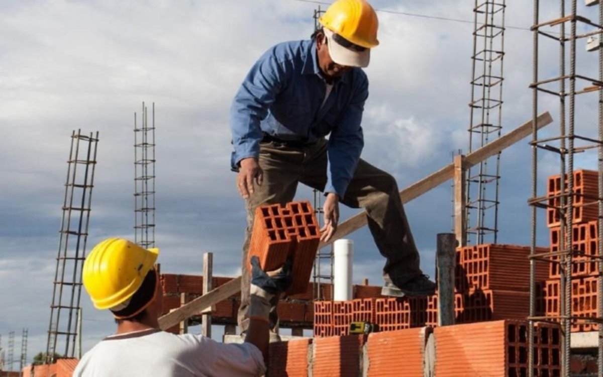 Fuerte baja en los precios mayoristas y la construcción