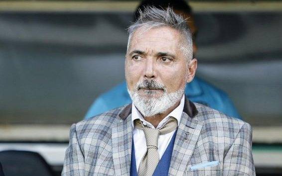 Rondina, sin resultados y enfrentado a los referentes, se despidió de Sarmiento