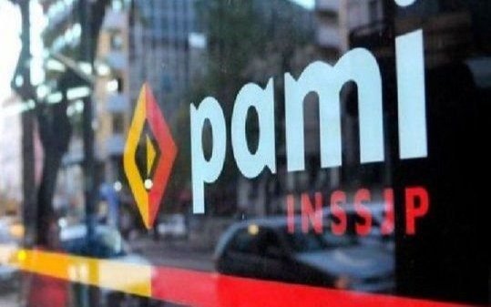 Reducen millonarios cargos políticos en el PAMI