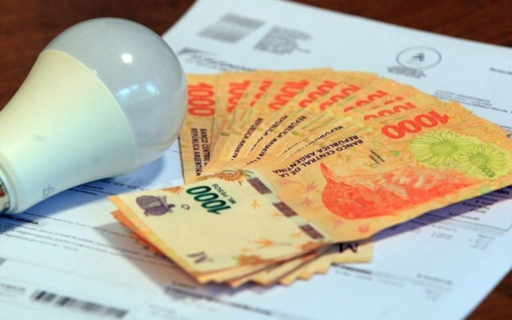Quitarían subsidios a los que tienen una prepaga o compraron dólares