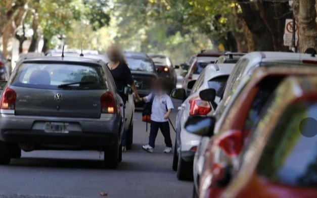 La necesidad de mayor seguridad vial para los chicos que empezaron las clases