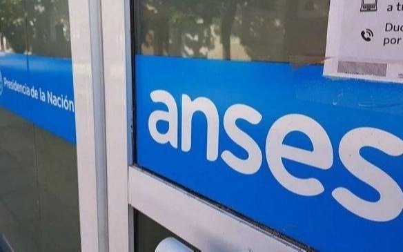 Sigue el pago de jubilaciones y pensiones de Anses