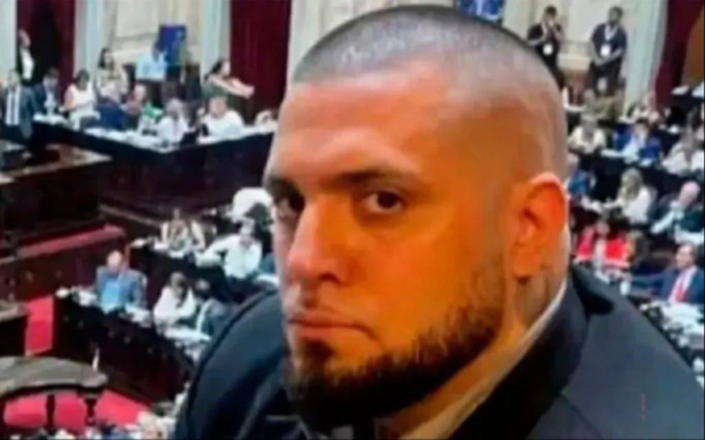 Ex custodio de Karina Milei, baleado en Balvanera