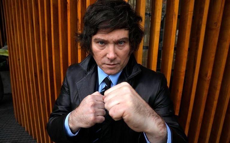Milei denunció amenazas y disparó contra periodistas