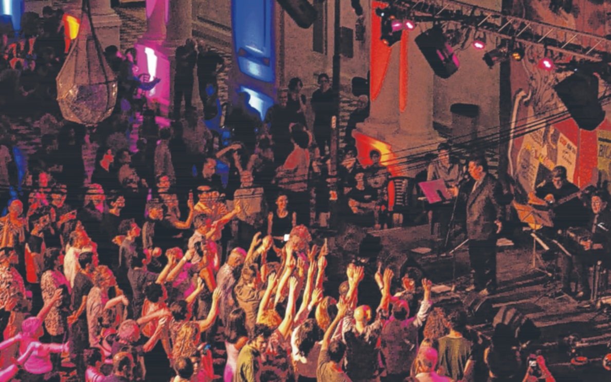 La Ciudad se mostró al turismo con una gran maratón de bailes