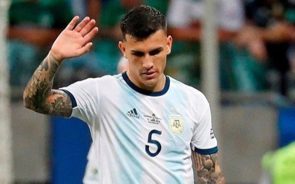 Paredes y el pelotazo a los suplentes de Países Bajos