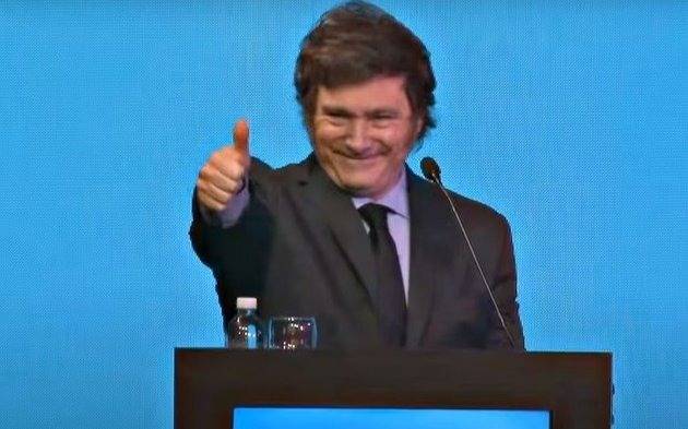 El pulgar para arriba de Milei a un intendente PRO