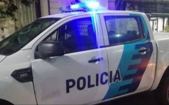 En modo “hombre araña”, ladrones treparon por un balcón en Ensenada