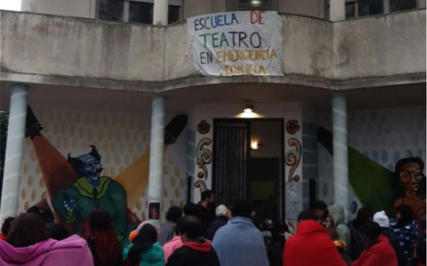 Un nuevo “frazadazo” por falta de calefacción