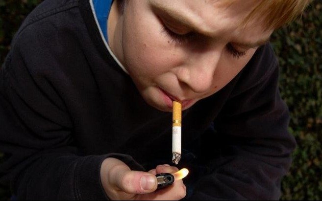Los jóvenes y el cigarro, zona de riesgo