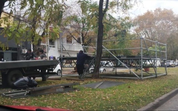 Inquietud en Plaza Malvinas por un festejo en la calle