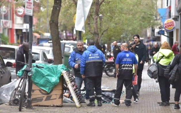 Manteros: el Municipio sigue con las intimaciones
