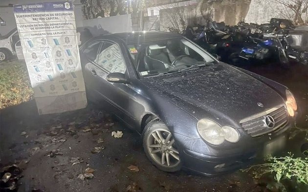 Corría picadas en un Mercedes Benz y terminó tras las rejas