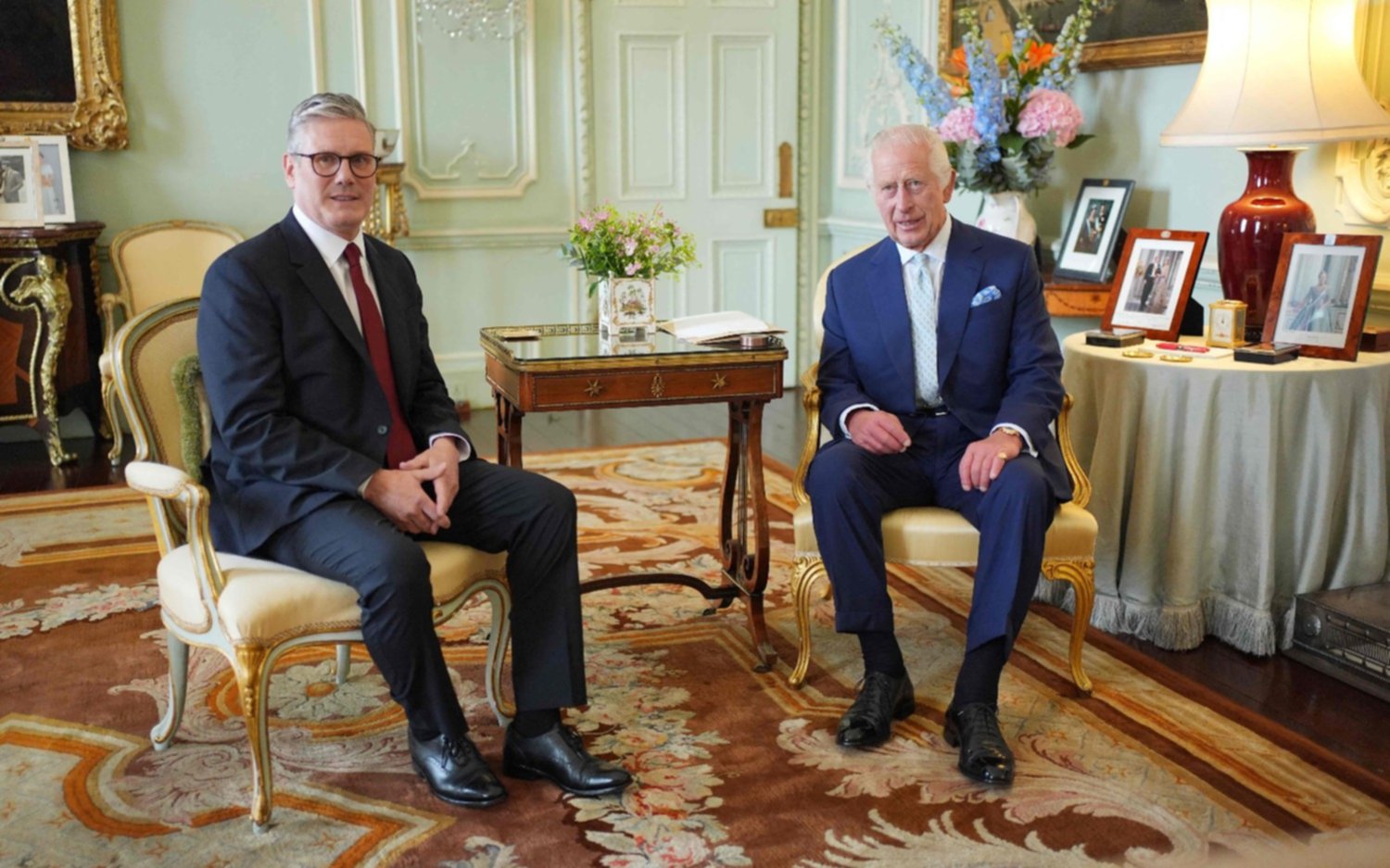 Starmer se transformó formalmente en primer ministro tras la reunión con el rey