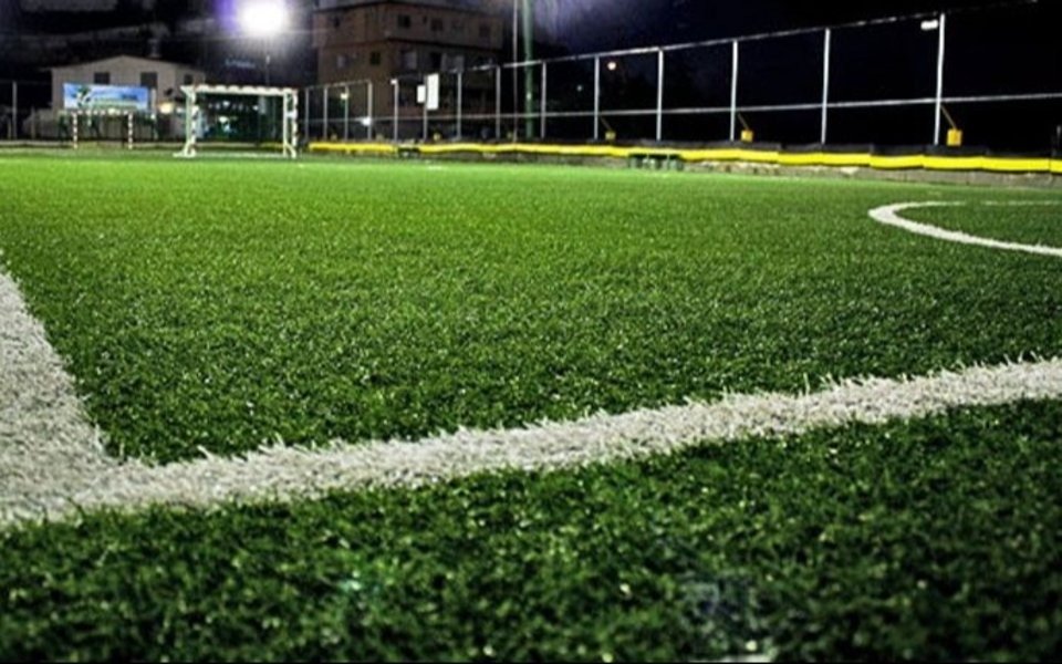 Convulsionó en un partido de fútbol por una agresión