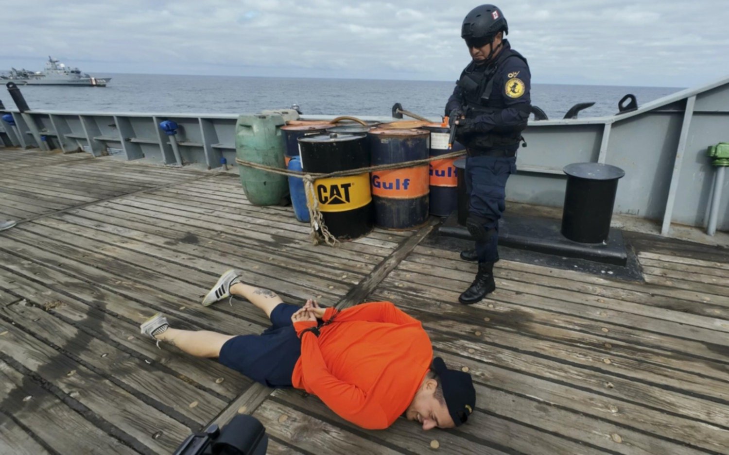 El “Hualcopo”, de transportar pesca ilegal a combatir buques depredadores en Galápagos