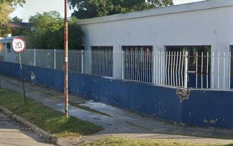 Una docente de inglés se descompensó en clase y murió frente a sus alumnos