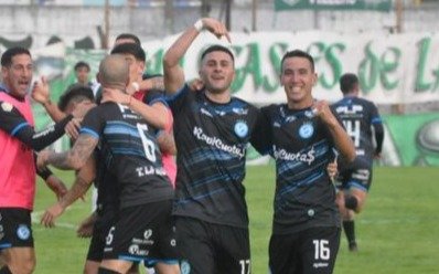 La Villa quiere seguir escapando del fondo