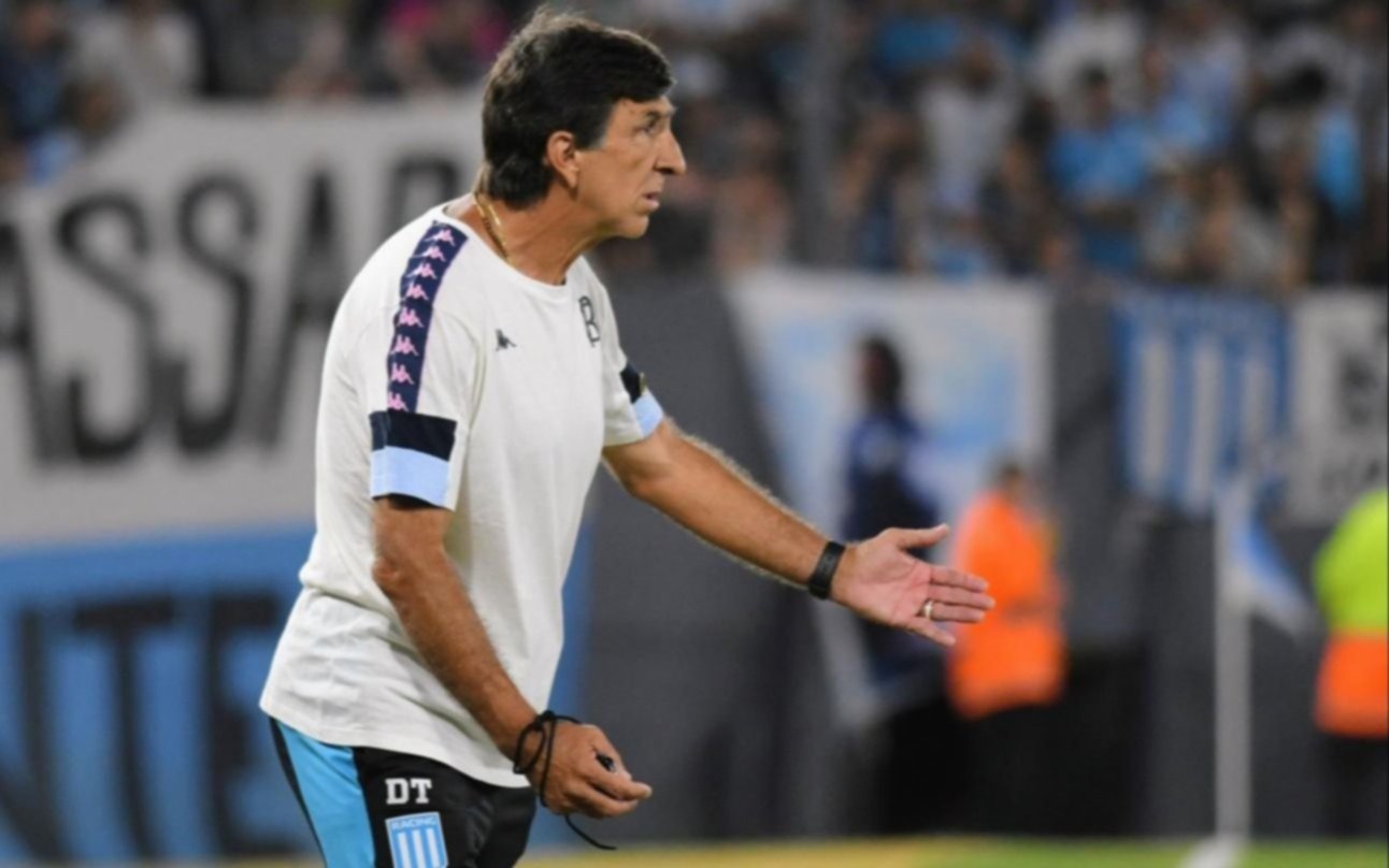 Racing busca conseguir un triunfo ante Huachipato
