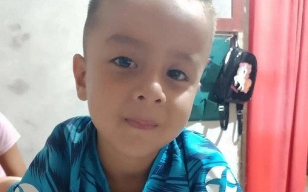Uno de los hermanos de Loan Peña se compró una moto de alta gama
