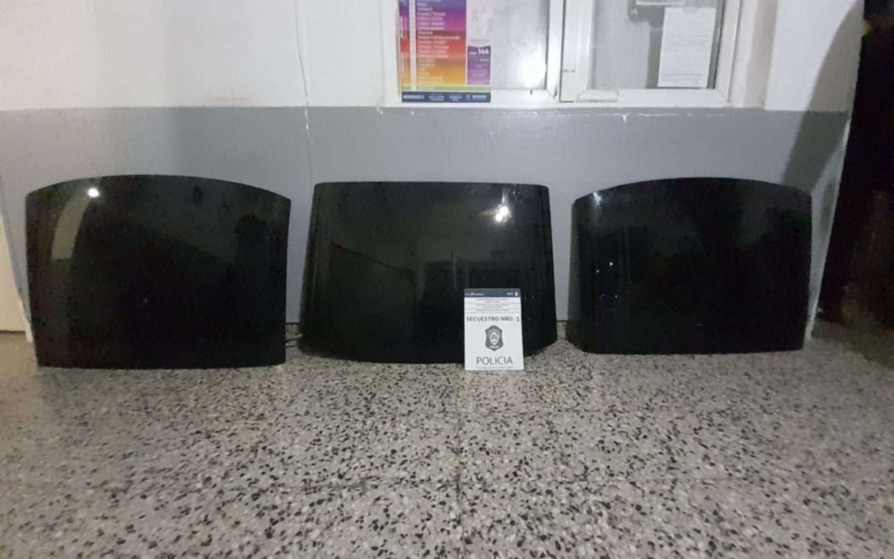 Cayeron los roba “techos corredizos” del Gol Negro