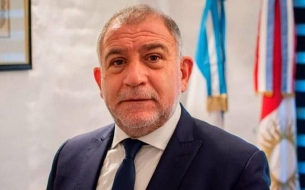 Luis Juez se despegó de Macri en el veto de Milei