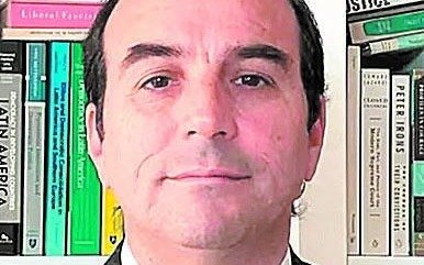 García Mansilla se presenta en el Senado