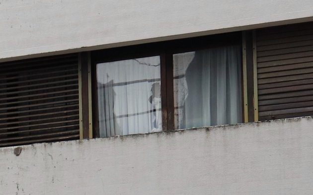 Continúan los insólitos y peligrosos ataques a escuelas de La Plata
