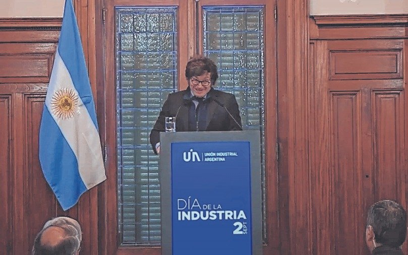 El fin del impuesto País: termina en diciembre, dijo Milei